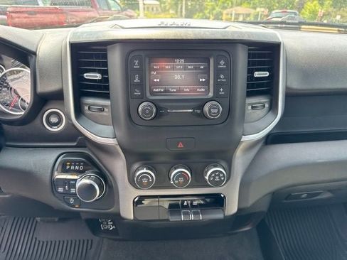 Used 2023 RAM 1500 Big Horn AWD/4WD image 14