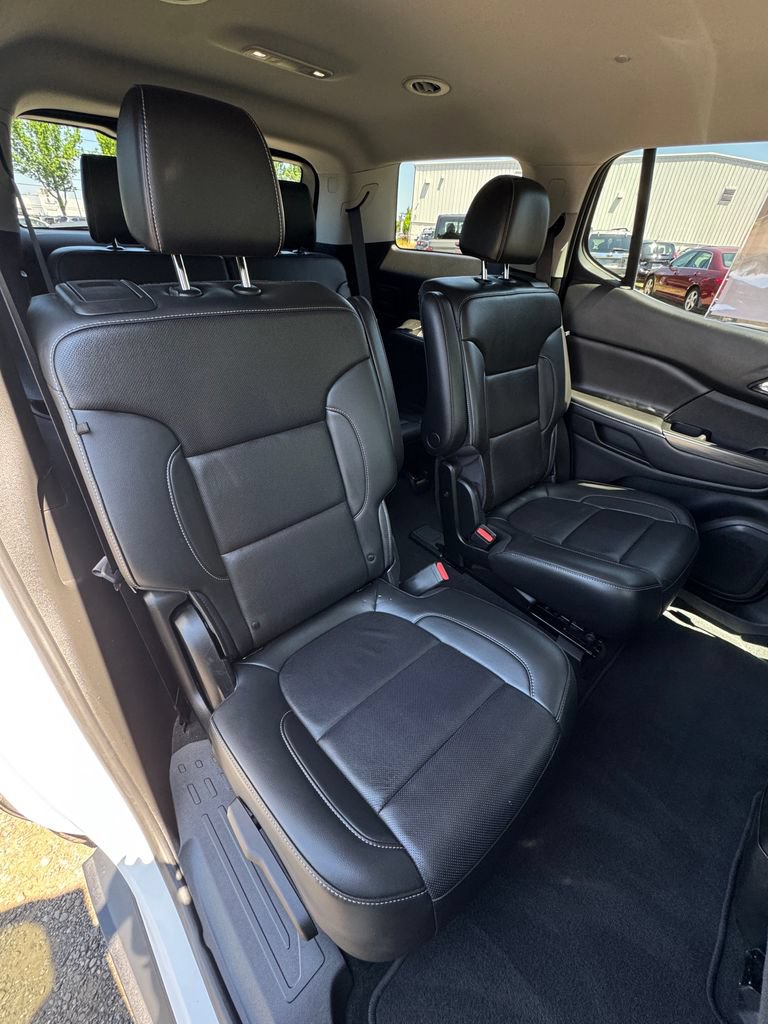 Used 2023 GMC Acadia SLT AWD/4WD image 24