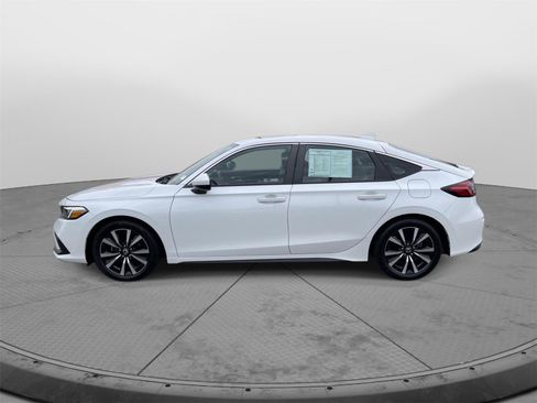 Used 2024 Honda Civic EX-L image 17