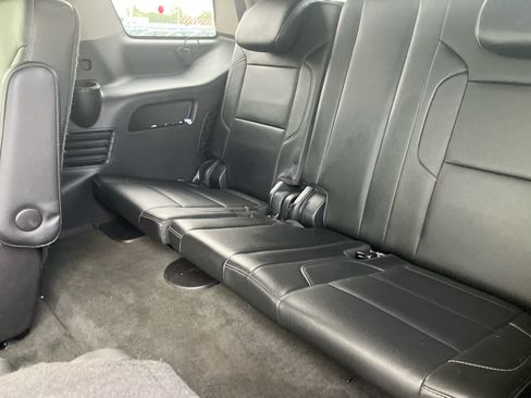 Used 2015 Chevrolet Tahoe LTZ AWD/4WD image 33