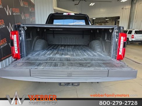 Used 2024 Ford F350 Lariat w/ Lariat Ultimate Package AWD/4WD image 8