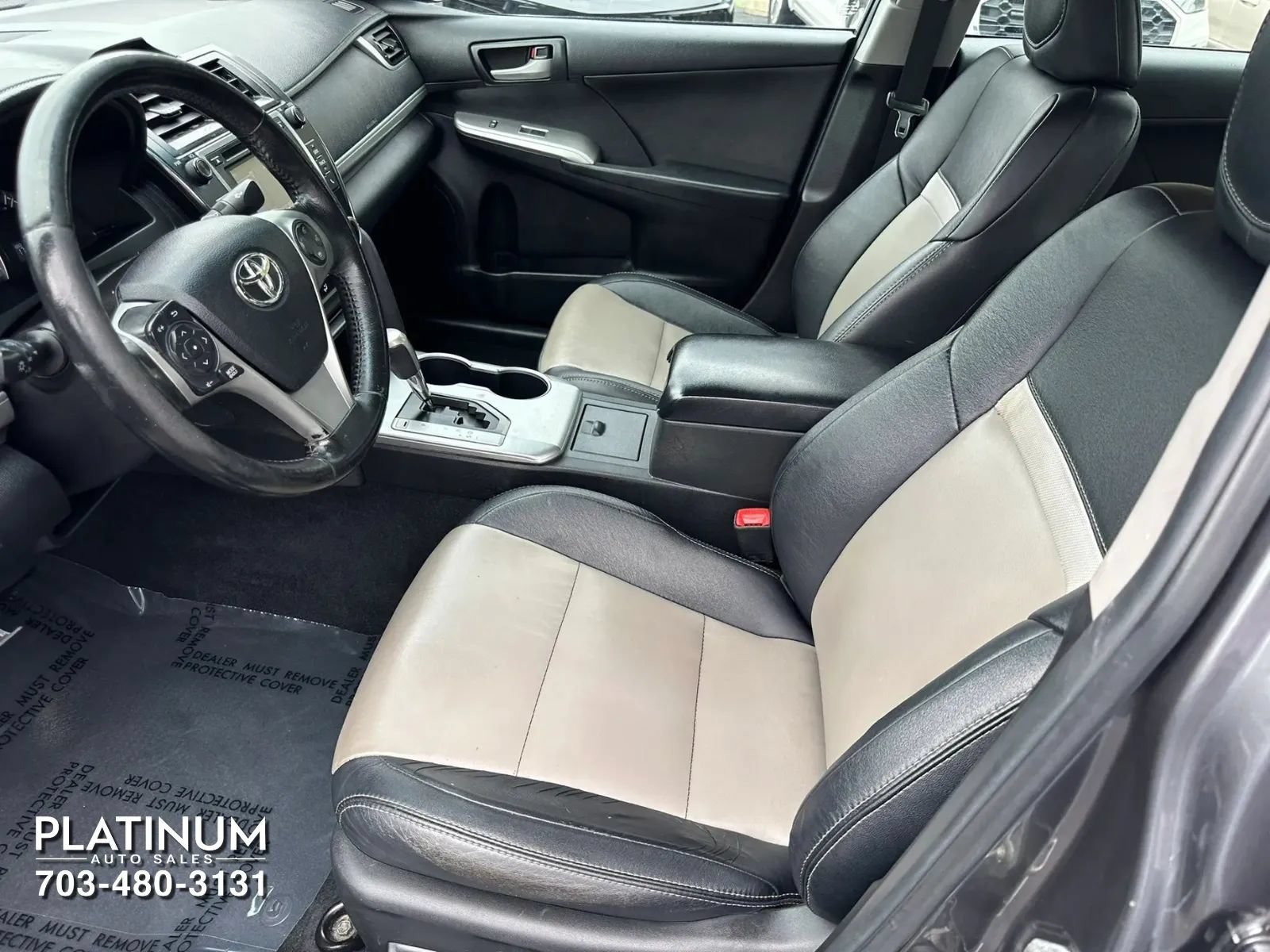 Used 2014 Toyota Camry SE FWD image 14