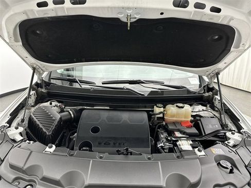 Used 2018 Chevrolet Traverse LT image 27