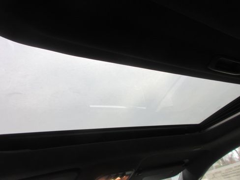 New 2026 GMC Canyon Denali image 16