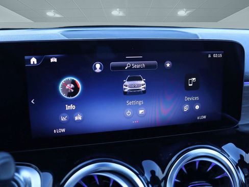 Used 2025 Mercedes-Benz GLB 250 image 39