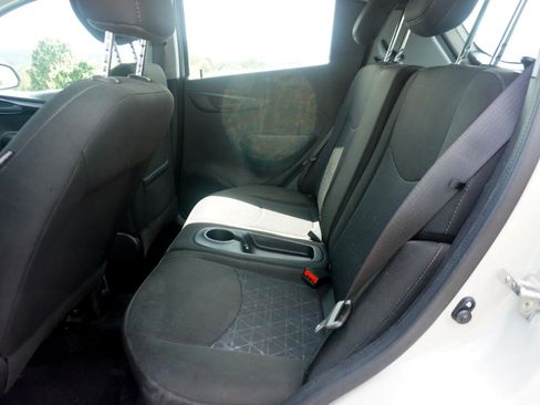 Used 2020 Chevrolet Spark LT image 17