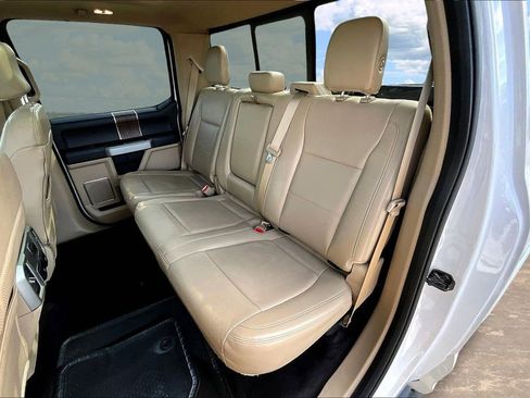 Used 2017 Ford F150 Lariat image 25