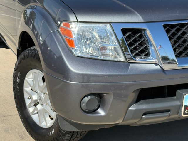 Used 2017 Nissan Frontier SV RWD image 4