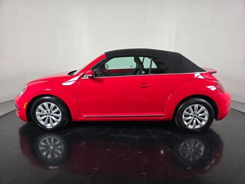 Used 2019 Volkswagen Beetle 2.0T S image 3