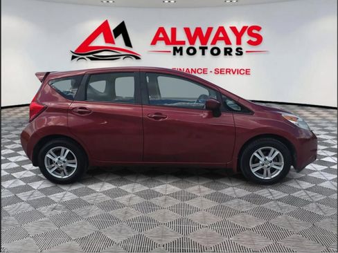 Used 2016 Nissan Versa Note SV w/ Sport Value Package FWD image 3