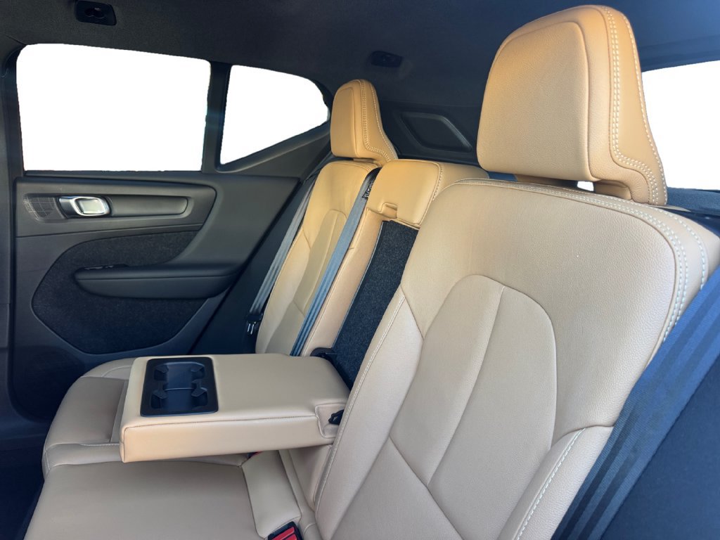 Used 2019 Volvo XC40 T5 Momentum AWD/4WD image 21