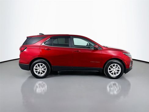 Used 2023 Chevrolet Equinox LT AWD/4WD image 10