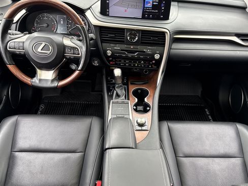 Used 2022 Lexus RX 350L Premium w/ Premium Package AWD/4WD image 13