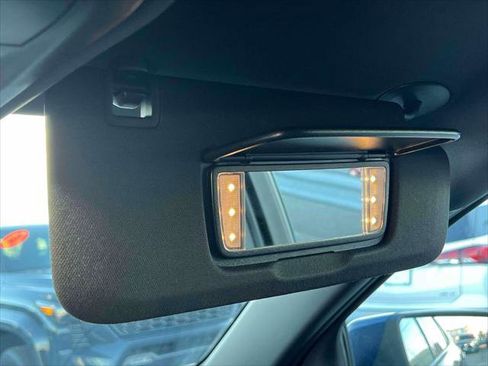 Used 2023 Chevrolet Equinox RS image 28