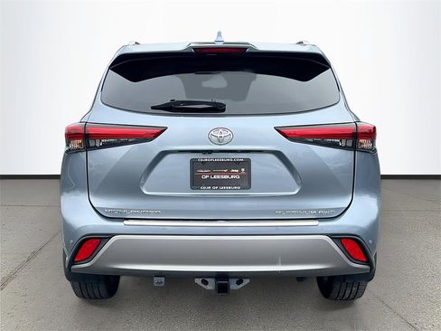 Used 2020 Toyota Highlander Platinum image 6