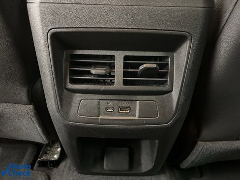 Used 2023 GMC Canyon Elevation w/ Elevation Premium Package image 23