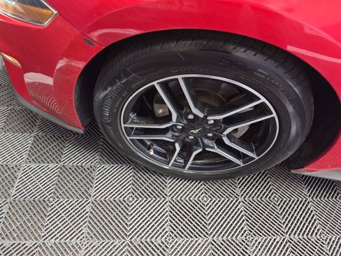 Used 2020 Ford Mustang Premium RWD image 29