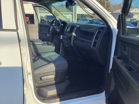 Used 2014 RAM 1500 Express image 7