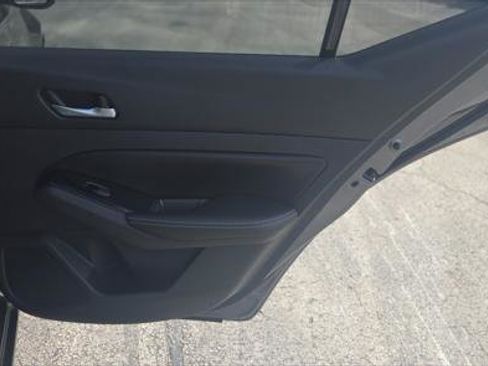 Used 2021 Nissan Altima 2.5 SL FWD image 19