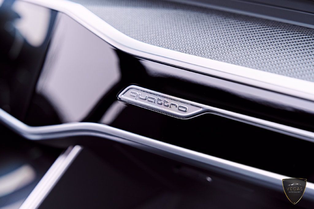 Used 2025 Audi RS 7 Performance AWD/4WD image 57