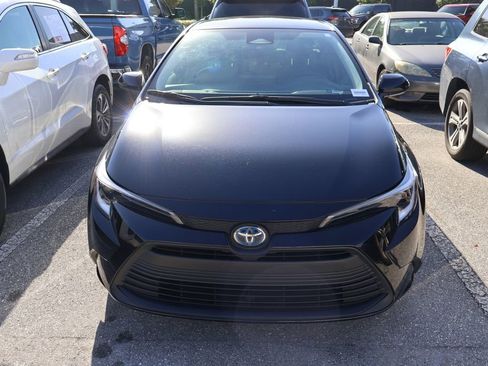 Certified 2024 Toyota Corolla LE image 5