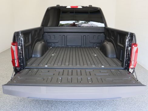 Used 2026 Ford F150 Lariat w/ FX4 Off-Road Package AWD/4WD image 34