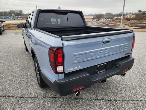 Certified 2024 Honda Ridgeline TrailSport image 7