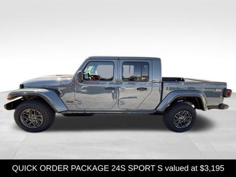 New 2026 Jeep Gladiator Sport AWD/4WD image 3