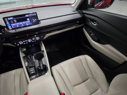 Used 2023 Honda Accord EX-L image 36