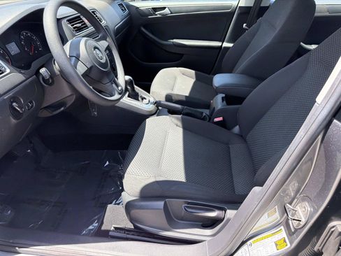 Used 2014 Volkswagen Jetta S FWD image 15
