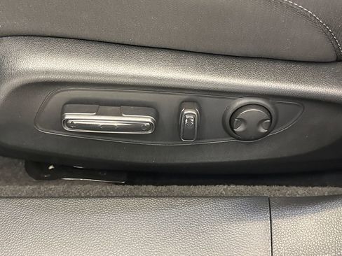 Certified 2025 Honda Accord Sport image 21