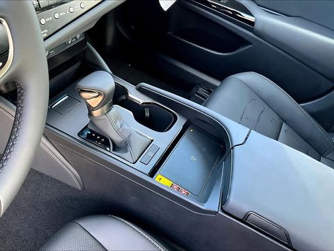 New 2025 Lexus ES 350 w/ Premium Package image 11