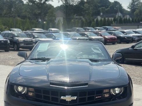 Used 2011 Chevrolet Camaro SS w/ RS Package RWD image 2