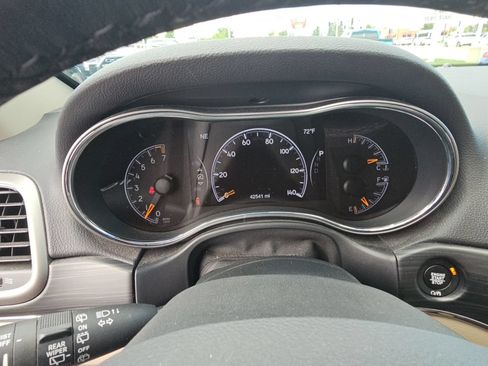 Used 2019 Jeep Grand Cherokee Limited AWD/4WD image 14