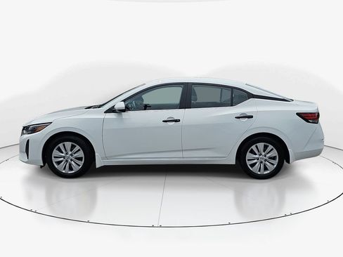 Used 2025 Nissan Sentra S FWD image 10
