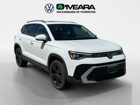Used 2025 Volkswagen Taos SEL w/ Black Wheel Plus Package AWD/4WD image 7