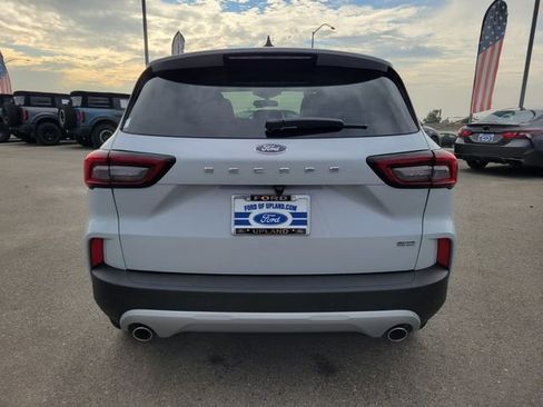 Used 2025 Ford Escape Base image 5