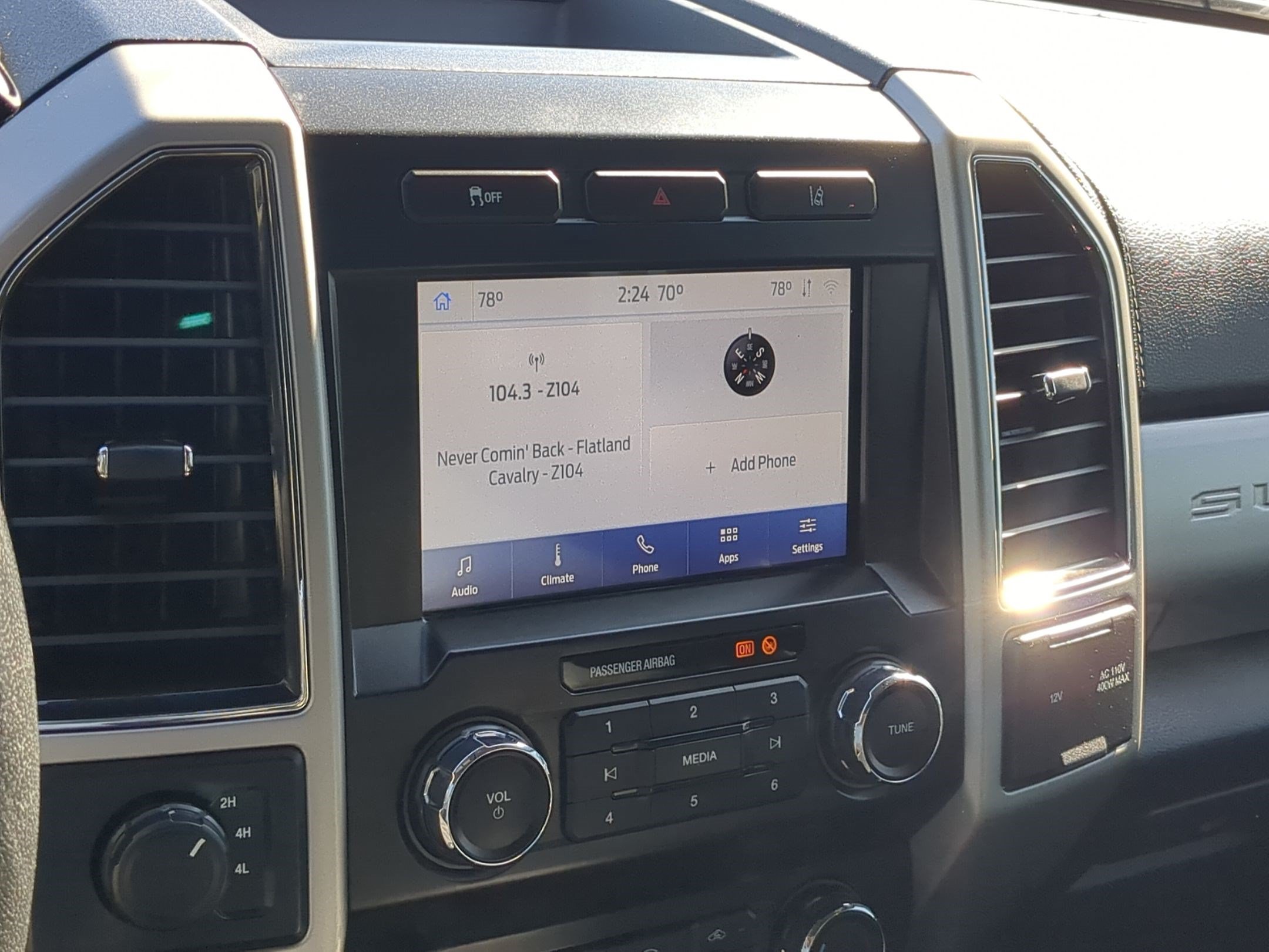 Used 2020 Ford F250 Lariat w/ Lariat Value Package AWD/4WD image 23