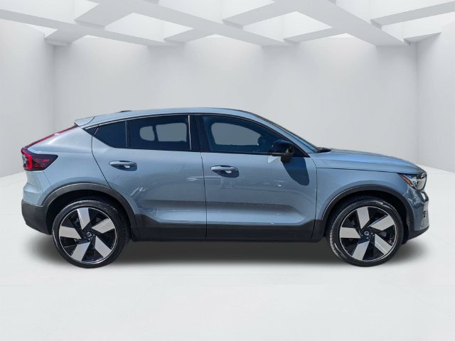 Used 2023 Volvo C40 P8 Recharge Ultimate w/ Protection Package Premier AWD/4WD image 3