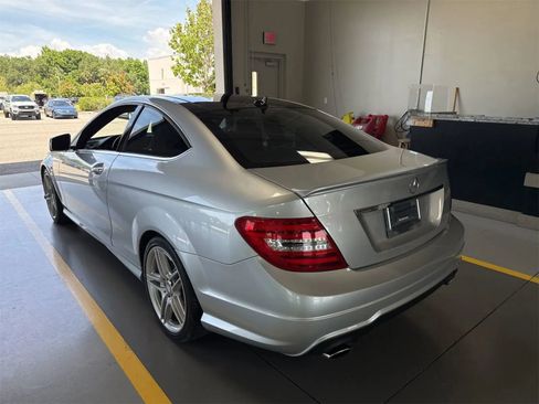 Used 2015 Mercedes-Benz C 350 4MATIC Coupe image 4
