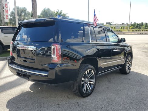 Used 2020 GMC Yukon Denali w/ Denali Ultimate Package image 5