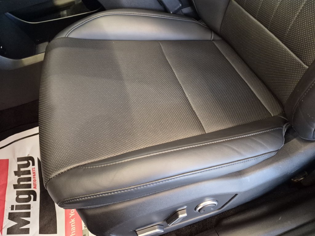 Used 2025 Hyundai Santa Fe XRT AWD/4WD image 16