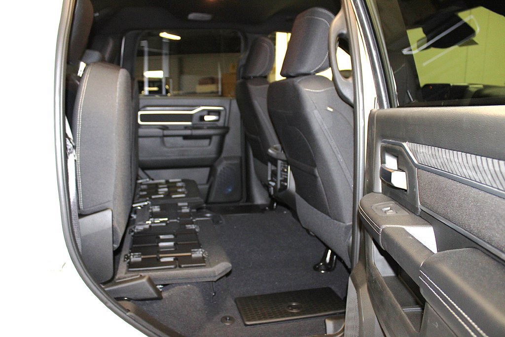 New 2026 RAM 2500 Big Horn AWD/4WD image 37