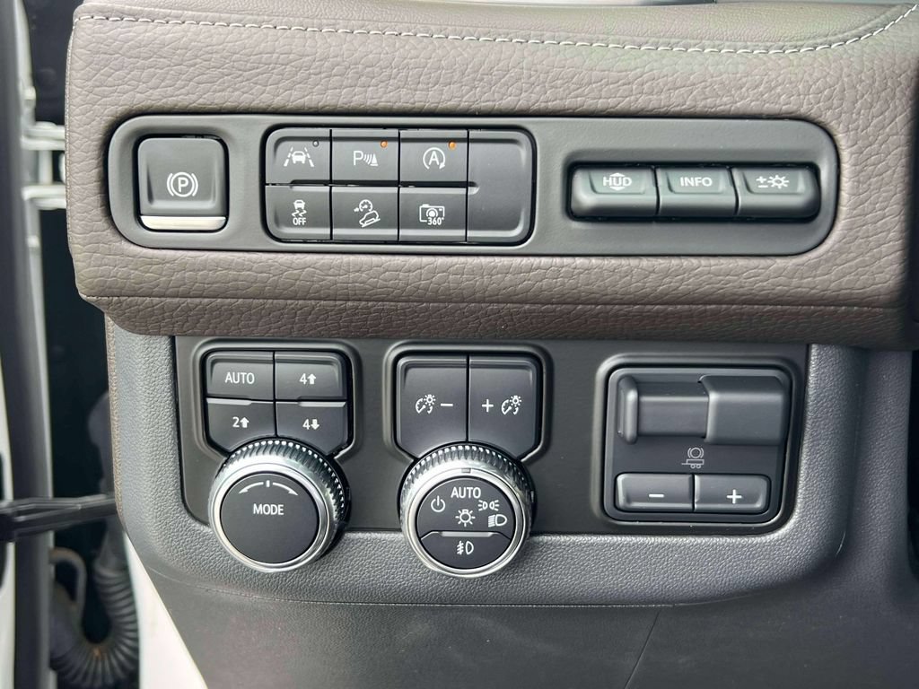 Used 2024 GMC Yukon Denali w/ Max Trailering Package AWD/4WD image 22