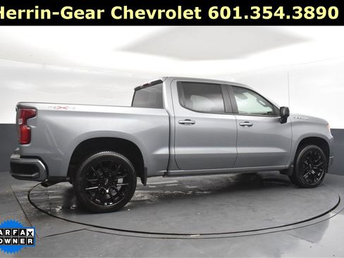 Used 2024 Chevrolet Silverado 1500 RST w/ Protection Package image 8