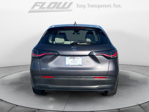 Certified 2023 Honda HR-V LX image 6