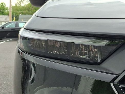 Used 2025 Honda Accord SE image 9