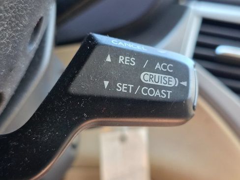 Used 2009 Subaru Tribeca Limited AWD/4WD image 29