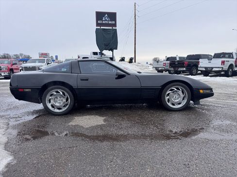 Used 1991 Chevrolet Corvette ZR-1 RWD image 6
