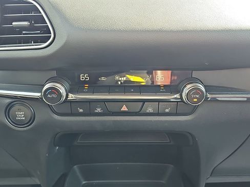 Used 2022 MAZDA CX-30 AWD 2.5 S w/ Preferred Package image 28